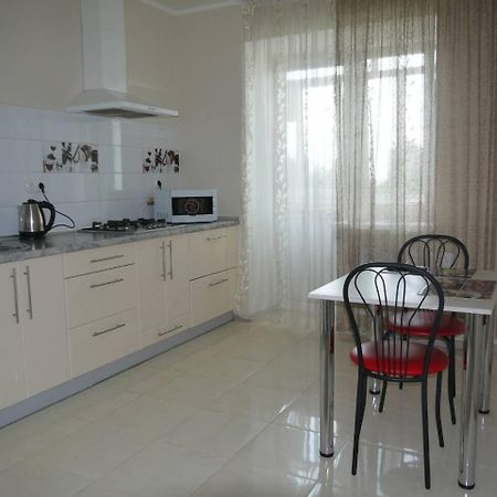 Хмельницьке Шосе 122А Apartman Vinnicja Kültér fotó